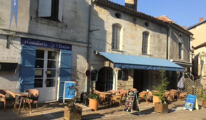 Chambres d'Hotes Hostellerie Le Donjon