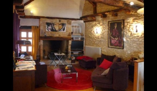 Cosy maisonnette Lascaux