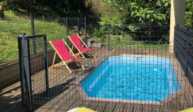 Parenthèse cosy Périgueux avec piscine