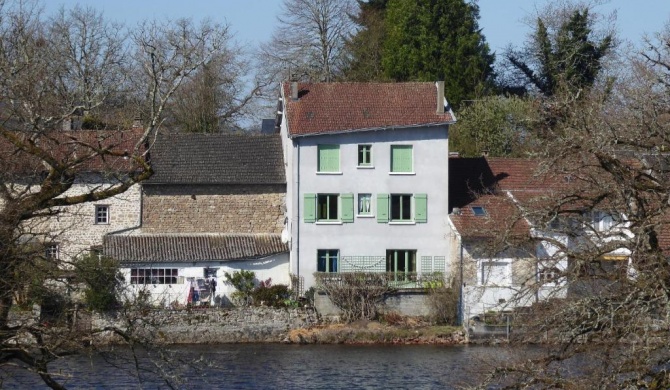 Chambres d'Hôtes L'Hirondelle du Lac