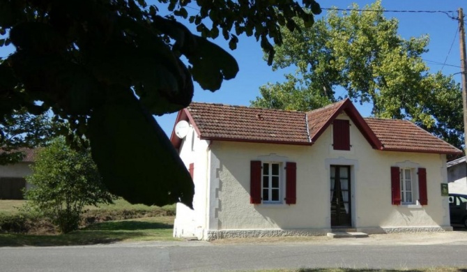 Gîte Préchacq-les-Bains, 3 pièces, 3 personnes - FR-1-360-220