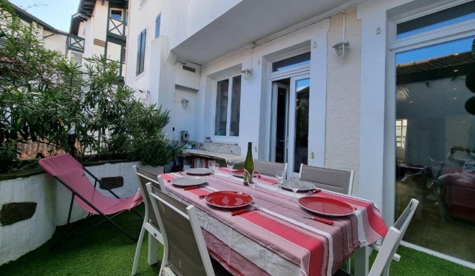 Bel appartement 3 ch. terrasse parking