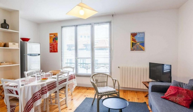 Appartement Saint-Jean-de-Luz, 3 pièces, 6 personnes - FR-1-4-435