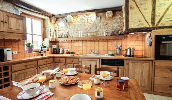 In Sarlat Luxury Rentals, Medieval Center -Maison Mogador