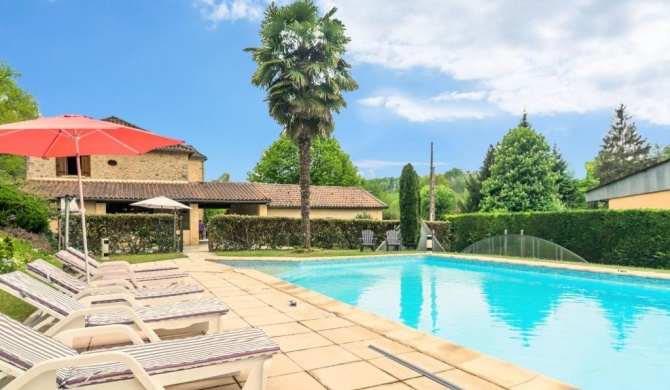 Vintage Home in Siorac en P rigord with Pool